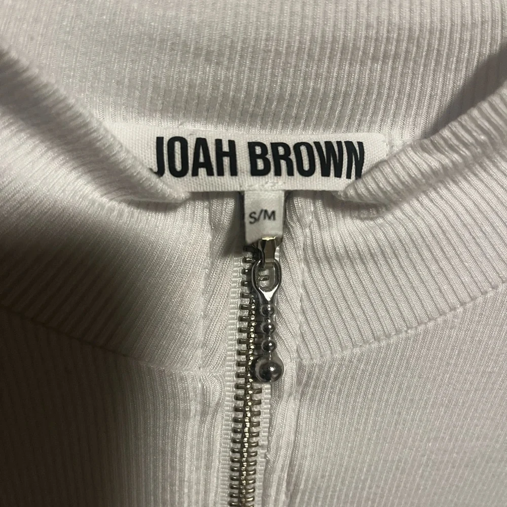 Joah Brown White Long-Sleeve Ribbed Zip-Neck Top - Picture 3 of 4